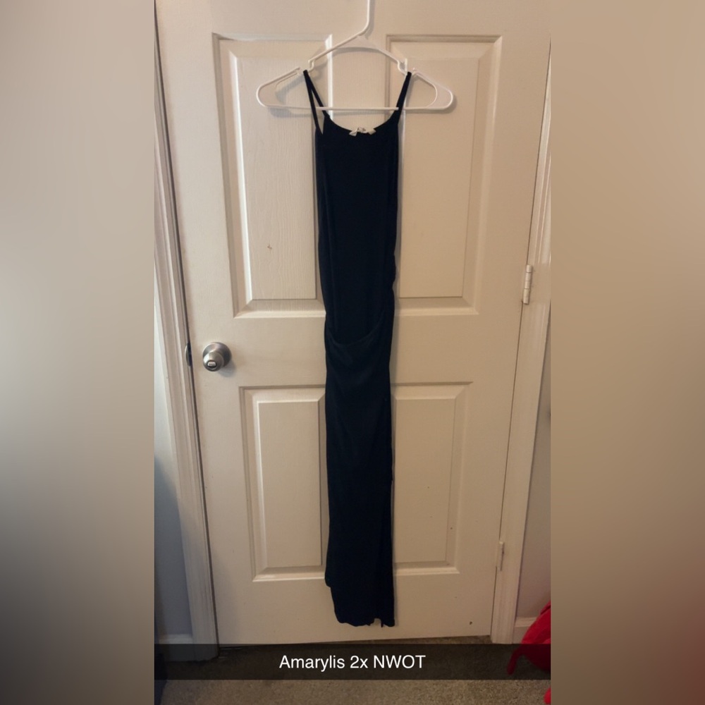Amaryllis NWOT maxi strapped dresss 2x